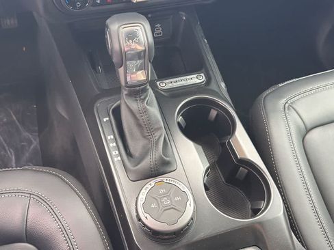 New 2026 Ford Bronco Outer Banks AWD/4WD image 29