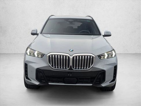 New 2026 BMW X5 xDrive40i w/ M Sport Package image 6