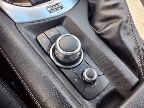 Used 2025 MAZDA MX-5 Miata RF Grand Touring RWD image 9