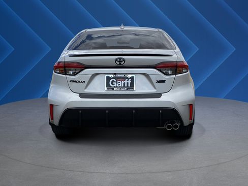 Used 2024 Toyota Corolla XSE FWD image 4