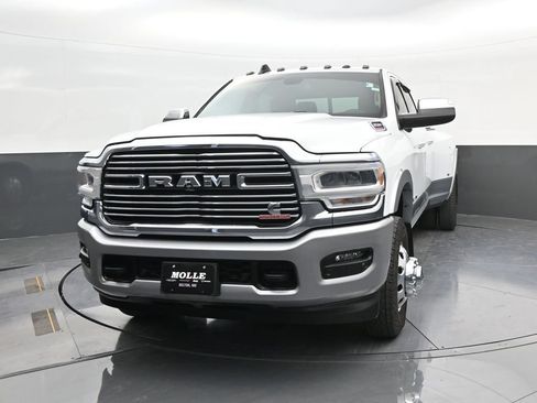 Used 2020 RAM 3500 Laramie AWD/4WD image 3