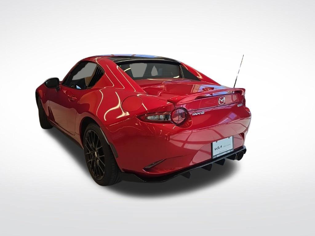 Used 2017 MAZDA MX-5 Miata RF Grand Touring RWD image 9