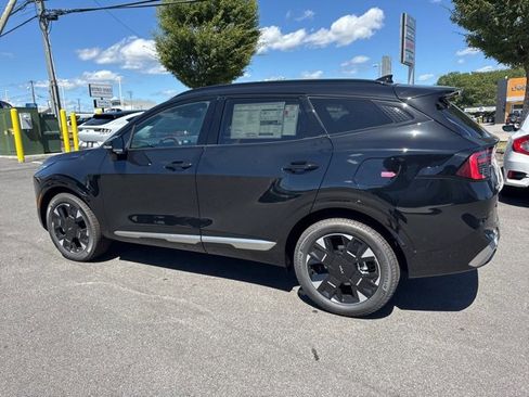 New 2026 Kia Sportage SX image 5