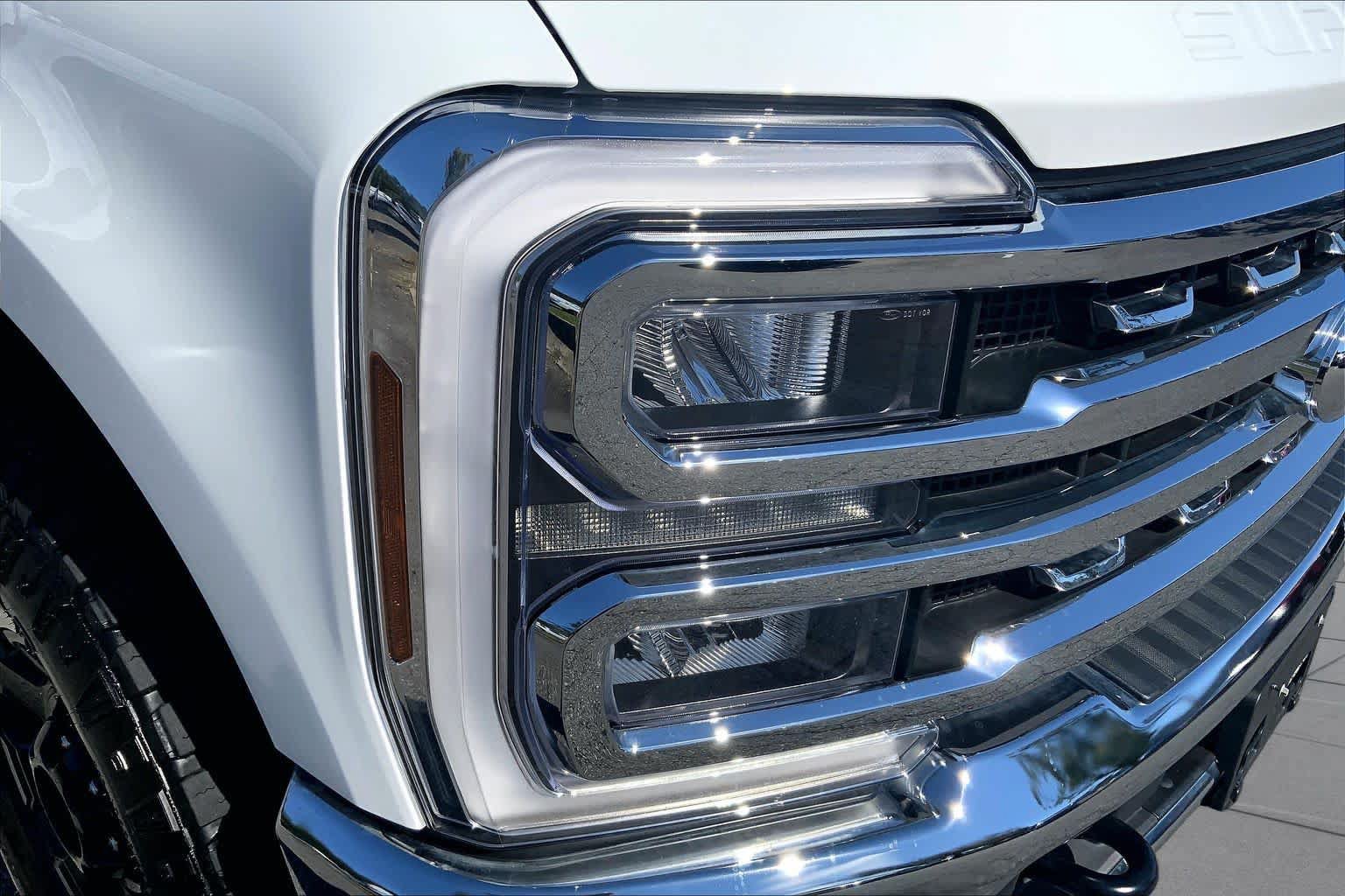 Used 2026 Ford F250 Lariat w/ Tremor Off-Road Package AWD/4WD image 26