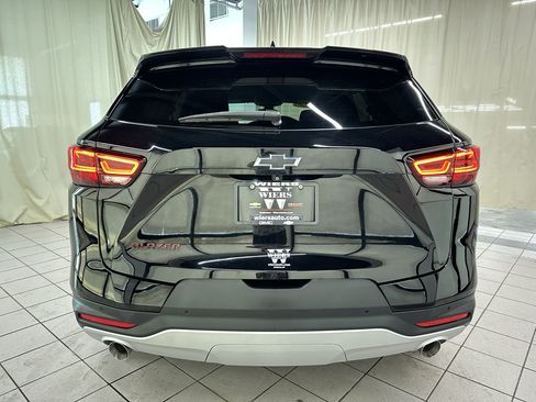 Used 2024 Chevrolet Blazer LT w/ Redline Edition FWD image 6
