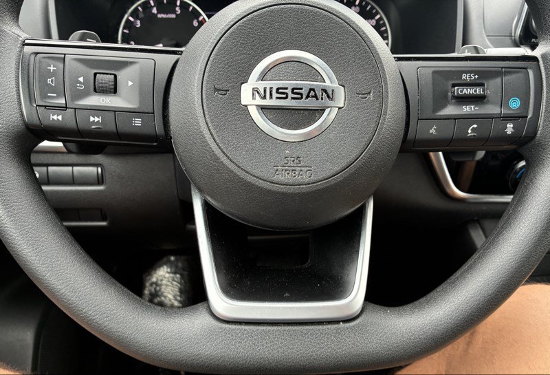 Used 2021 Nissan Rogue SV AWD/4WD image 9