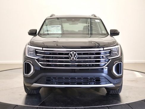 New 2026 Volkswagen Atlas SE image 8