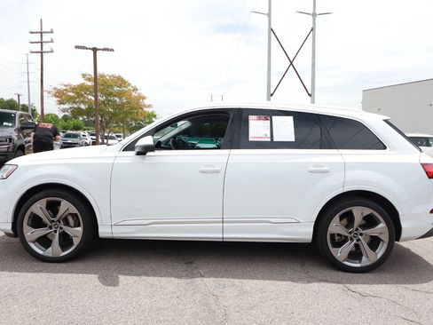 Used 2021 Audi Q7 3.0T Prestige w/ Prestige Package AWD/4WD image 2