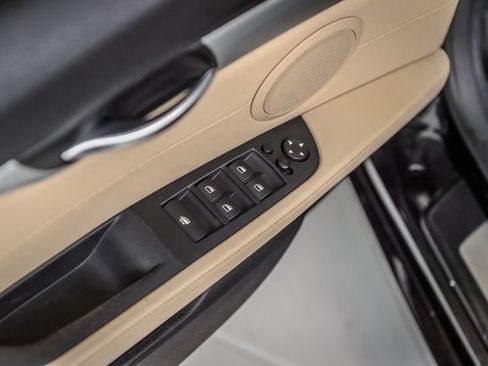 Used 2011 BMW Z4 sDrive35i RWD image 46