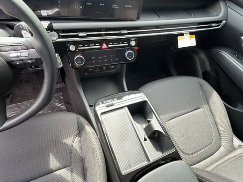 New 2026 Hyundai Tucson Blue SE image 27