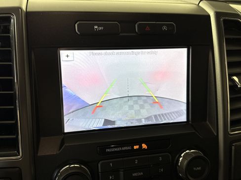 Certified 2019 Ford F150 XLT image 19