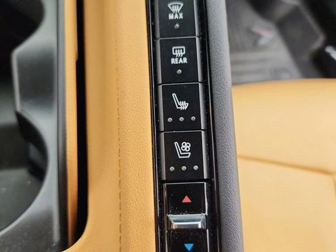 Used 2023 Chevrolet Corvette Stingray Preferred Cpe w/ Z51 Performance Package image 34