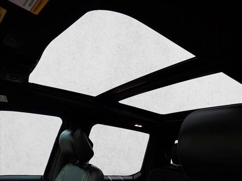 Used 2020 Ford F150 Lariat w/ Equipment Group 502A Luxury image 14