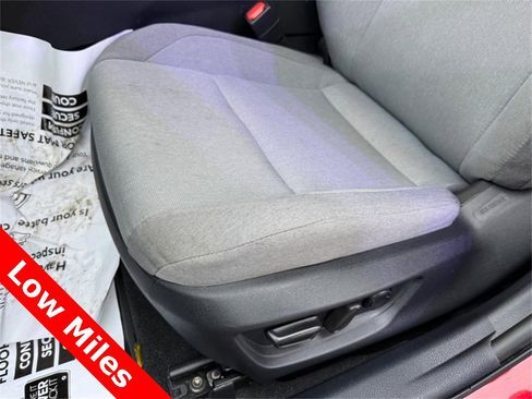 Used 2025 Toyota Camry LE image 17