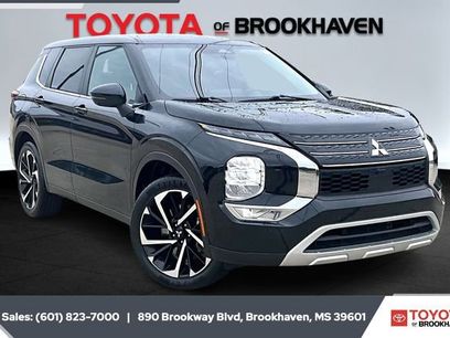 Used 2024 Mitsubishi Outlander SE