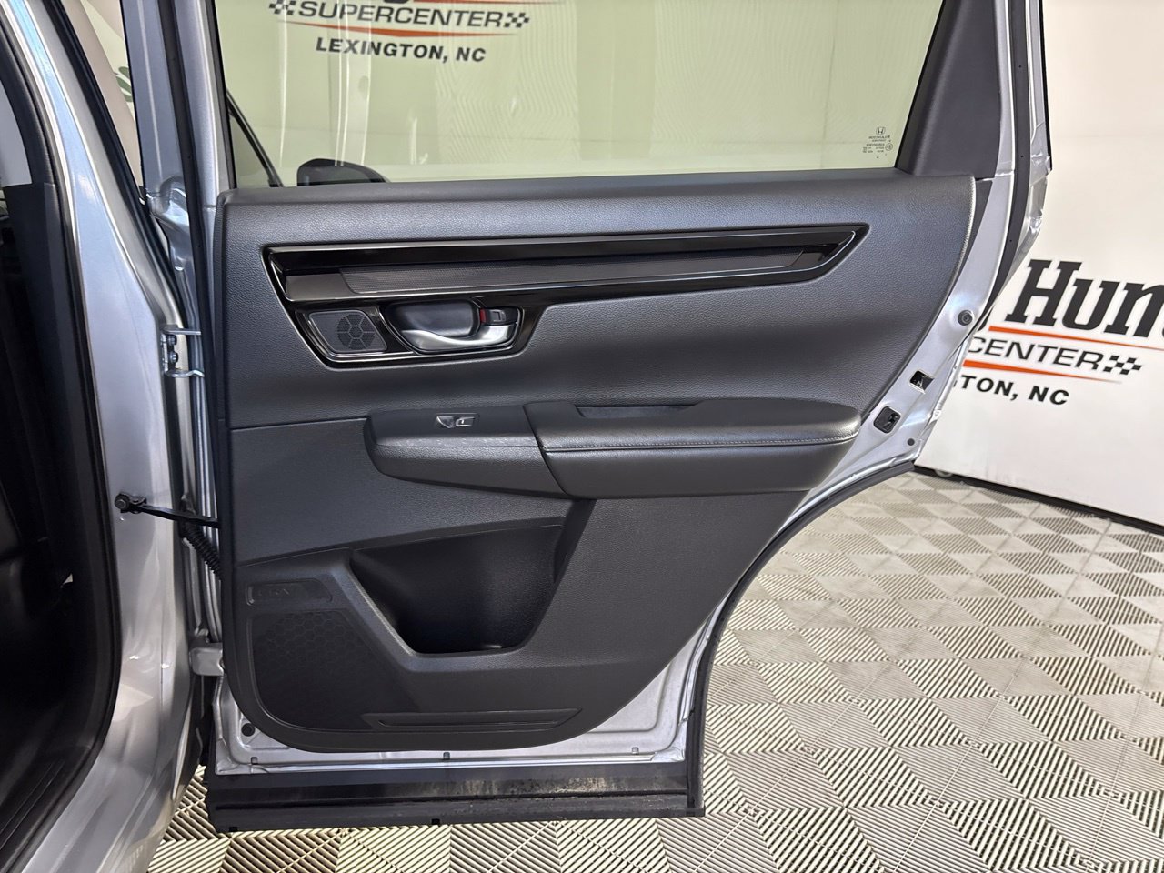 Used 2024 Honda CR-V EX-L image 27