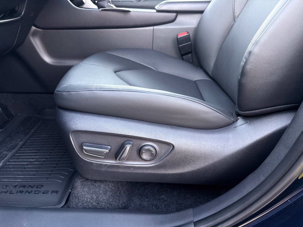 New 2026 Toyota Grand Highlander XLE FWD image 14