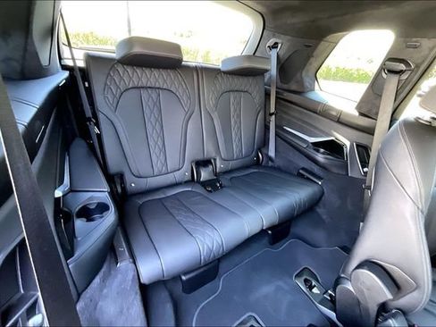 Used 2024 BMW X7 M60i w/ M Sport Professional Package AWD/4WD image 28