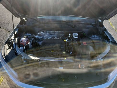 New 2025 Chevrolet Trax LT w/ LT Convenience Package image 25