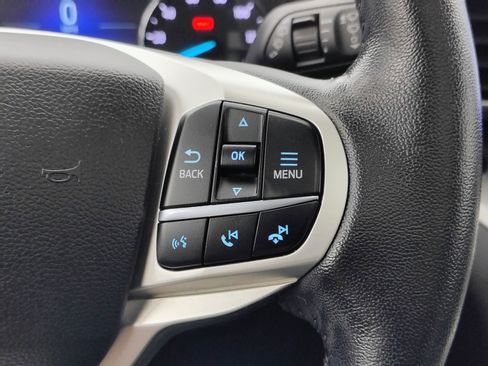 Used 2022 Ford Explorer XLT w/ Equipment Group 202A image 45