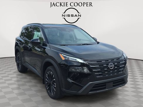 New 2026 Nissan Rogue Dark Armor FWD image 3