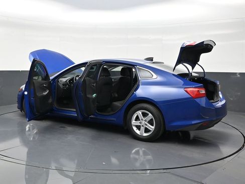 Used 2023 Chevrolet Malibu LS FWD image 32