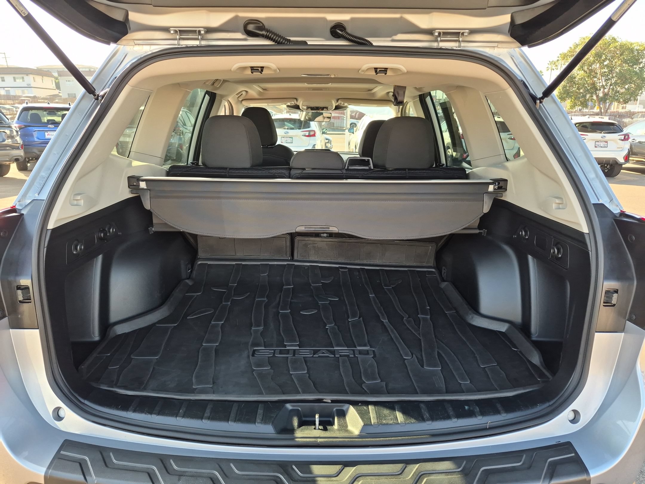 Certified 2022 Subaru Forester Premium w/ Popular Package #1 AWD/4WD image 24