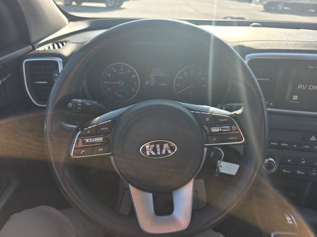 Used 2021 Kia Sportage LX FWD image 14