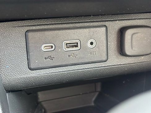 Certified 2023 Buick Encore GX Select image 31