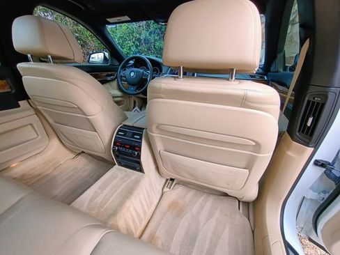 Used 2014 BMW 750Li 750Li image 68