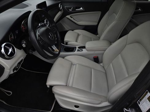 Used 2019 Mercedes-Benz GLA 250 image 21