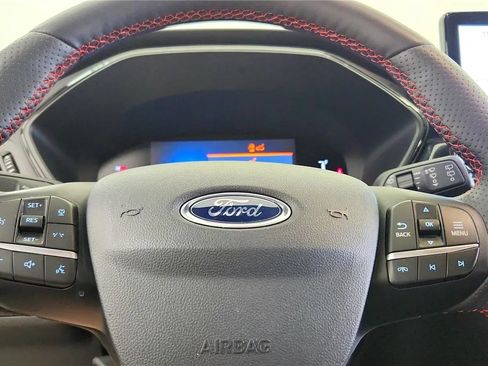 Used 2024 Ford Escape ST-Line w/ Tech Pack #1 AWD/4WD image 19
