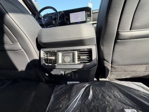 New 2026 Ford F250 Platinum w/ Tremor Off-Road Package AWD/4WD image 12