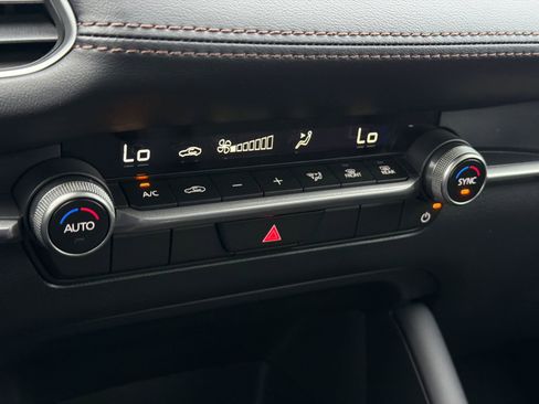 New 2026 MAZDA MAZDA3 2.5 S Sedan w/ Select Sport FWD image 23