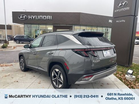 Used 2025 Hyundai Tucson SEL FWD image 14