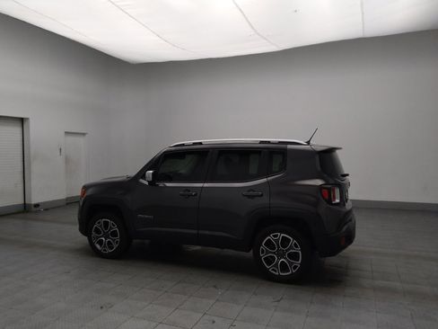 Used 2016 Jeep Renegade Limited image 3
