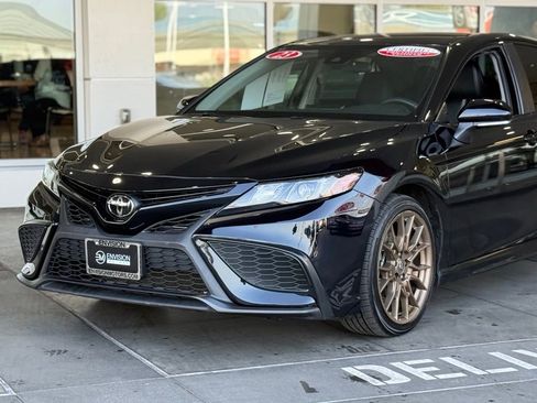 Certified 2023 Toyota Camry SE image 3