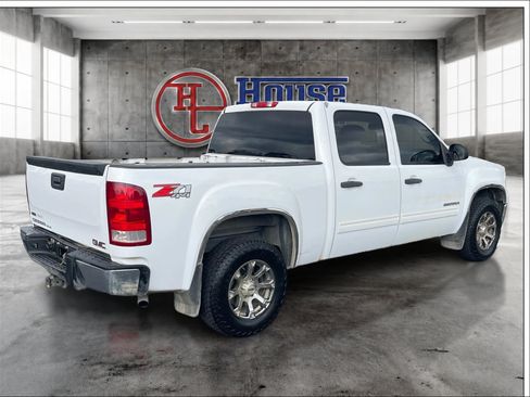 Used 2011 GMC Sierra 1500 SLE w/ Power Tech Package AWD/4WD image 5