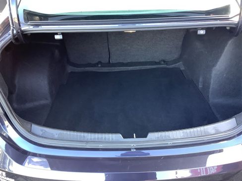 Used 2023 Chevrolet Malibu LT image 7