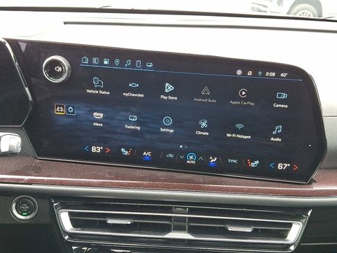 Used 2025 Chevrolet Traverse Z71 w/ Driver Confidence Package image 18