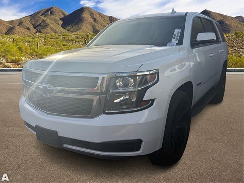 Used 2016 Chevrolet Tahoe LS image 2