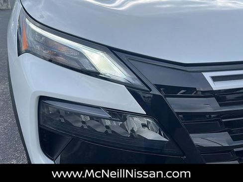 New 2026 Nissan Rogue SV image 10