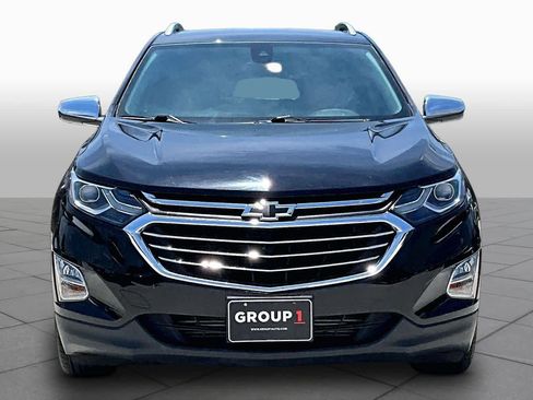 Used 2021 Chevrolet Equinox Premier FWD image 4