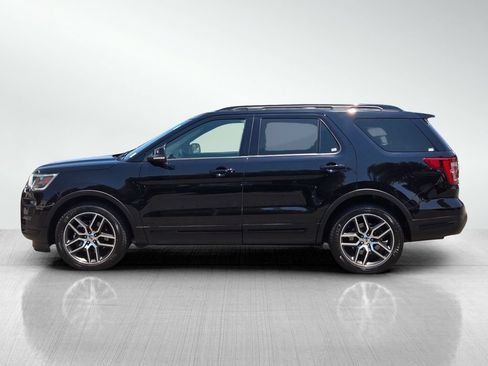 Used 2018 Ford Explorer Sport w/ Equipment Group 401A AWD/4WD image 8