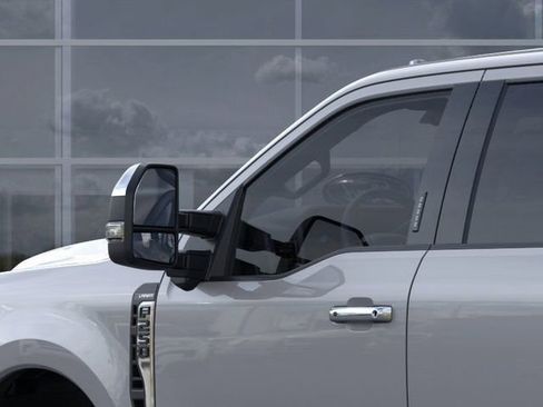 New 2026 Ford F250 Lariat w/ Chrome Package image 21