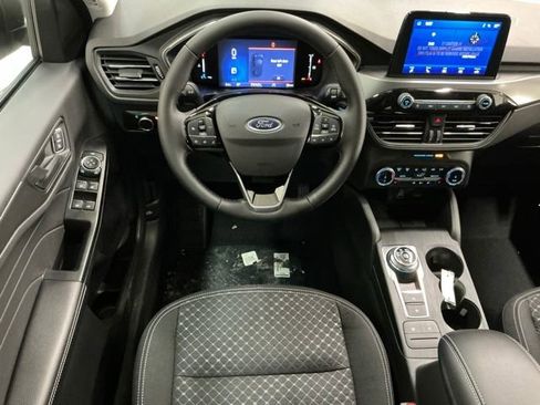 New 2026 Ford Escape Active w/ Cold Weather Package image 10