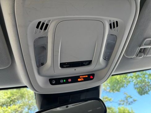 Used 2024 Buick Envision Preferred AWD/4WD image 26