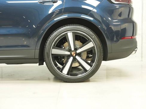 New 2026 Porsche Cayenne E-Hybrid AWD/4WD image 45