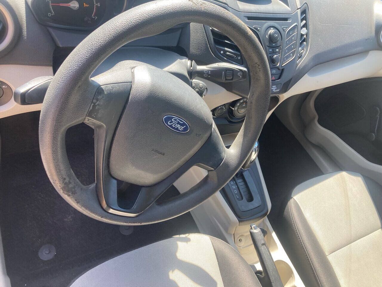 Used 2013 Ford Fiesta S w/ Convenience Pkg FWD image 13