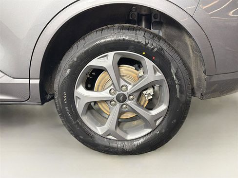 Used 2024 Ford Escape ST-Line w/ Tech Pack #1 image 32